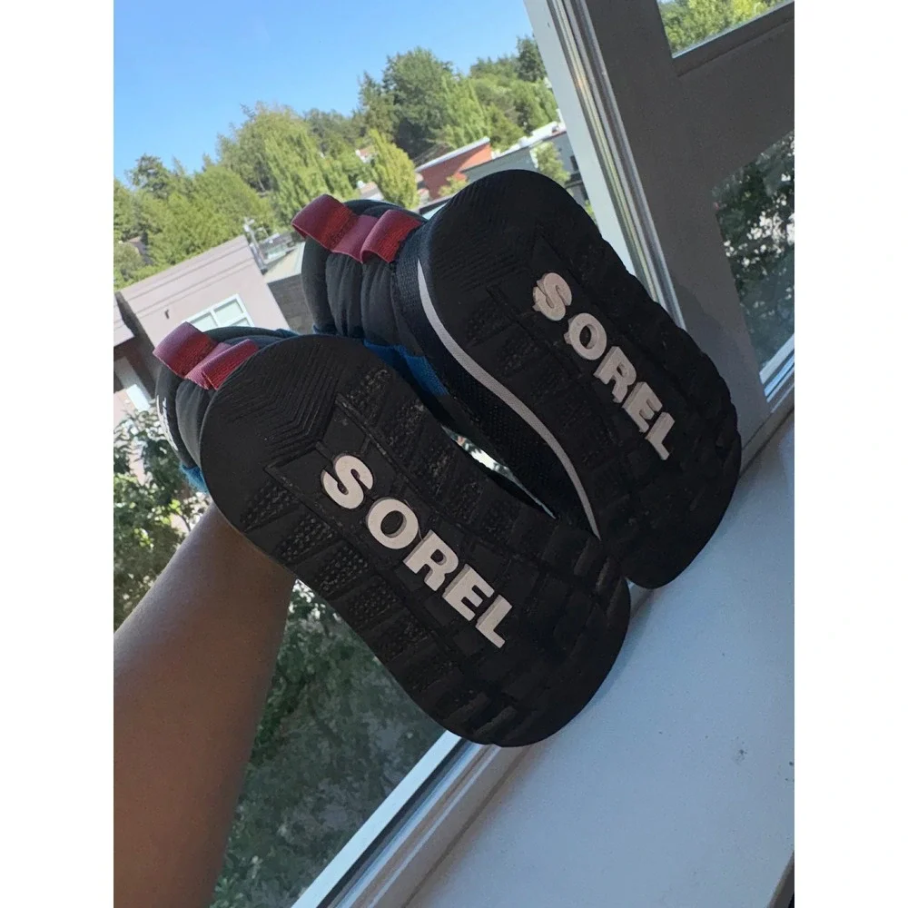 Sorel Whitney II Puffy Mid Snow Boots Waterproof Insulated Kids Black Multi